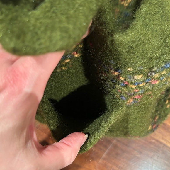 Felted Wool Shoulder Bag - Picture 12 of 12